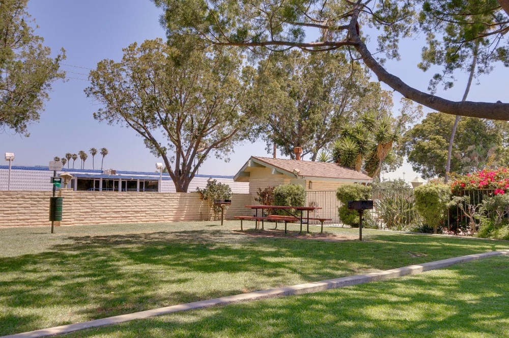 Vagabond Inn Oxnard Main image